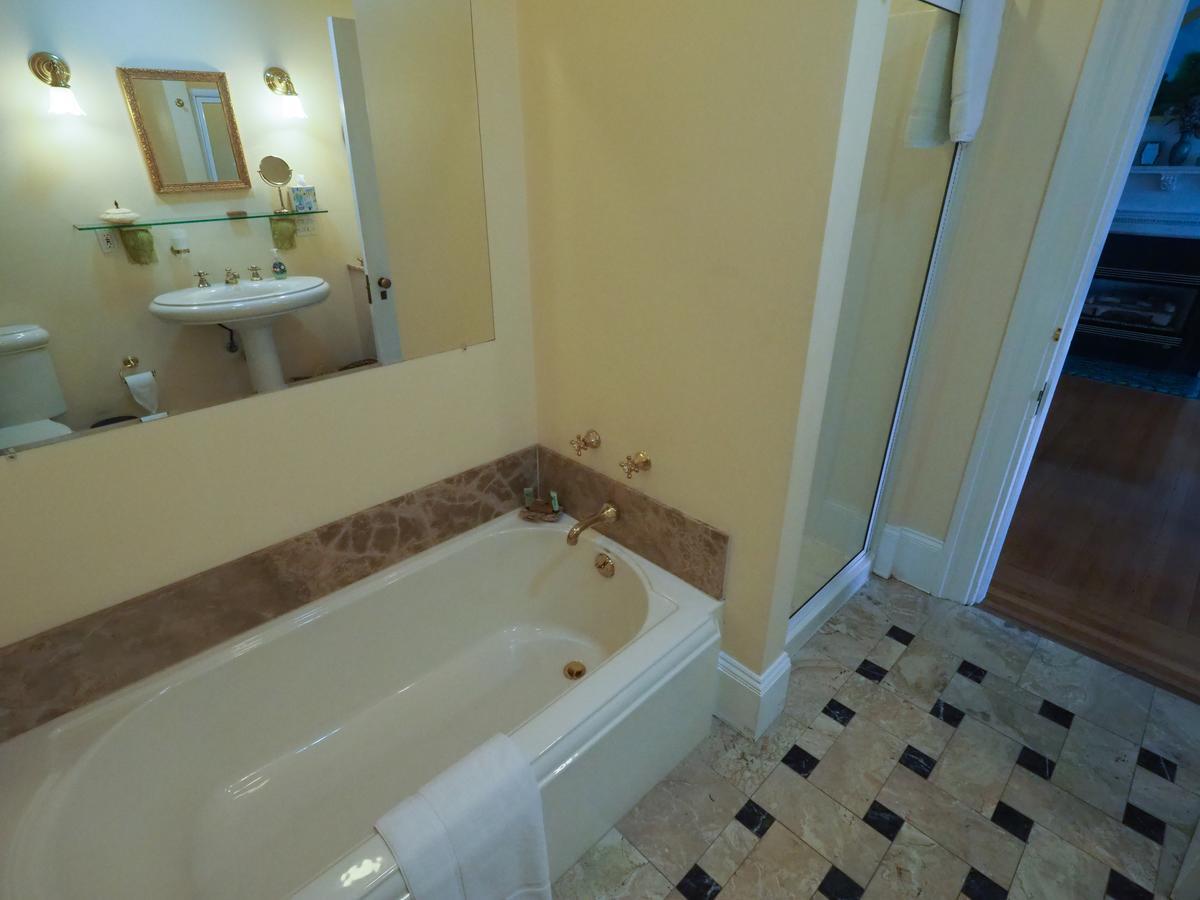 The Gryphon House Bed & Breakfast Boston Exterior foto