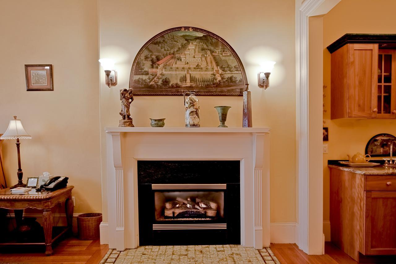 The Gryphon House Bed & Breakfast Boston Exterior foto